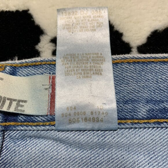 Vintage Y2K 90s Levi's 516 Slim Fit Faded Light Wash Denim Straight Leg Jeans - Picture 7 of 13